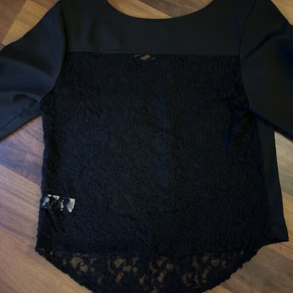 Y2K Whimsigoth Black Floral Lace Blouse 3/4 Sleeve Button Down Casual Size Small - Picture 3 of 4